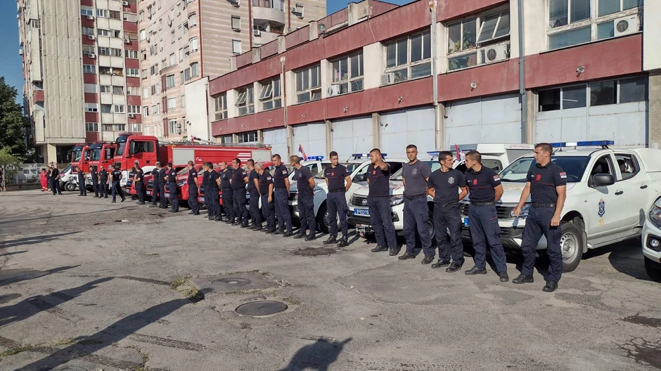 Srpski vatrogasci stigli u Niš