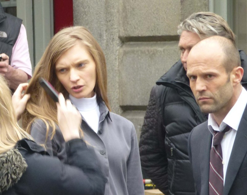 Agata Buzek i Jason Statham na planie "Hummingbird"