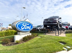 Kolejna masowa awaria Fordów. Ponad 100 tys. aut wezwanych do serwisu