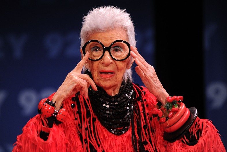 Iris Apfel nieustannie szuka jak najciekawszych rozwiązań