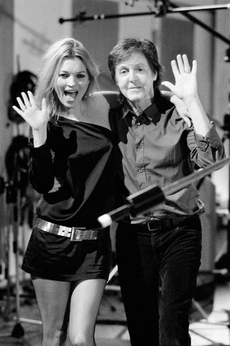Paul McCartney i Kate Moss na planie klipu do 'Queenie Eye'
