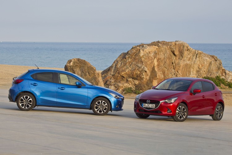 Mazda 2