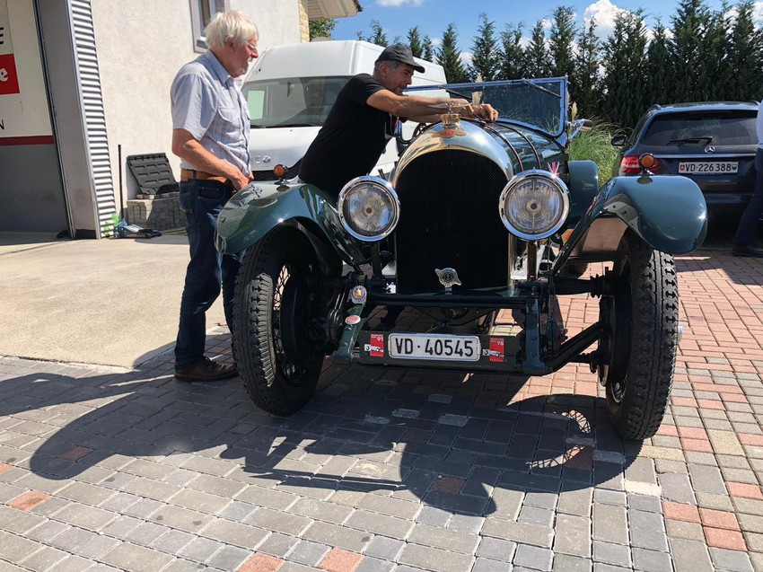 Kraljevski Bentli Karađorđevića