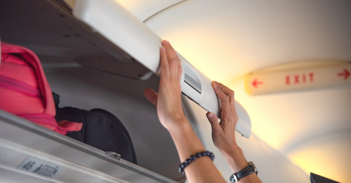 PLL LOT: loty do Izraela odwołane, rejs do Dubaju zawrócony