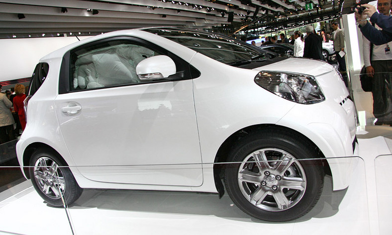Paryż 2008: Toyota iQ – pierwsze wrażenia