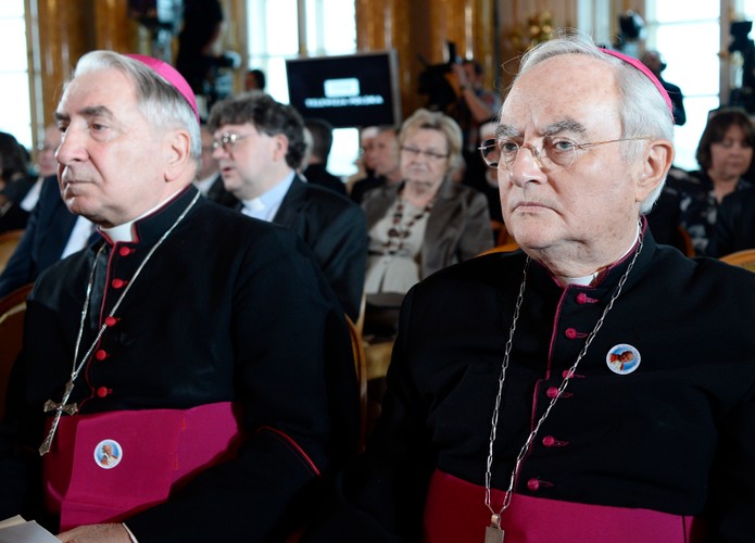 Arcybiskup Jozef Kowalczyk i arcybiskup Henryk Hoser