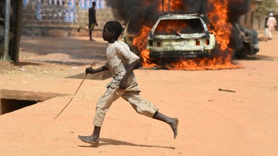 A chaotic scene (used for illustration) 