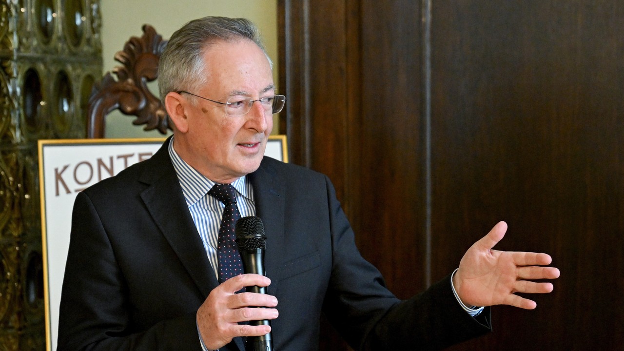 Bartłomiej Sienkiewicz krytykuje Adama Bodnara. "Zmarnowany rok"