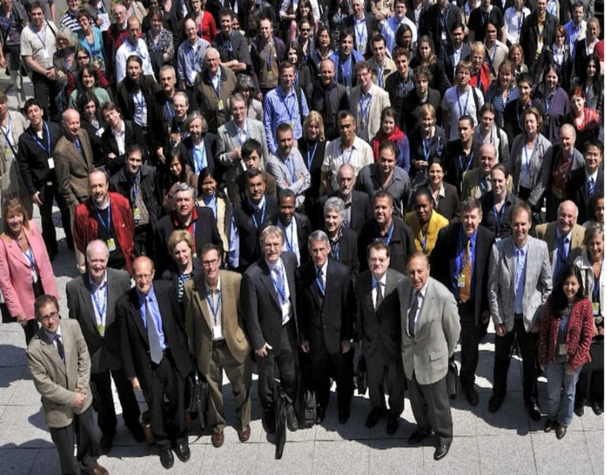 Pariz - U prvom redu prof Luc Montagne porf Robert Galo i dr Fauci u drugom redu prof Tiodorović