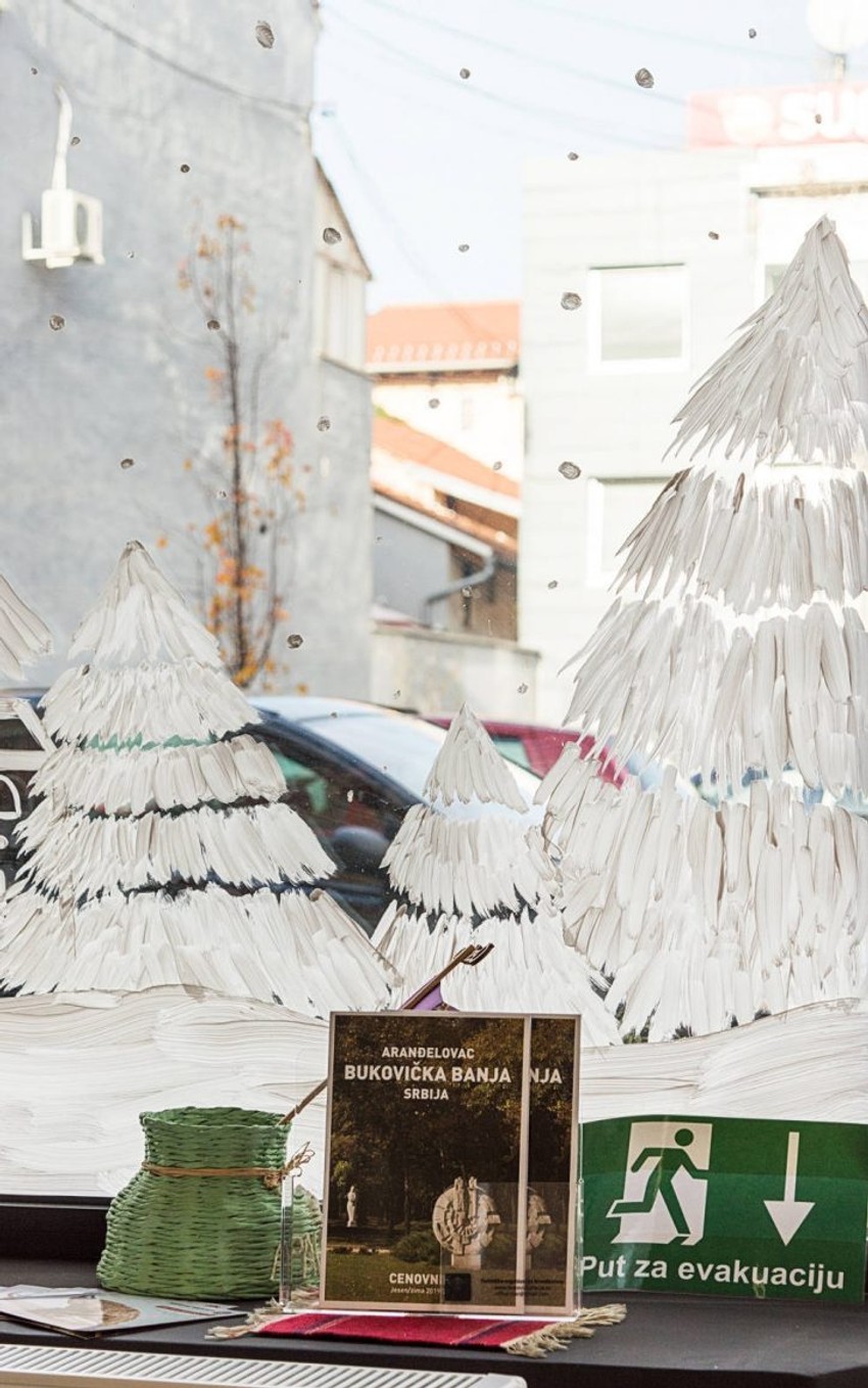 Price sa dusom-Marina Macar