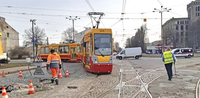 Tramwaje w Łodzi jadą inaczej. Przez remont torów...