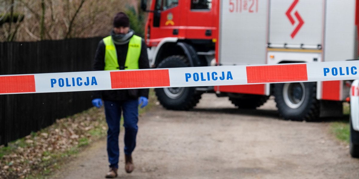 Makabryczne odkrycie w Działyniu. Znaleziono ciała babci i wnuka.