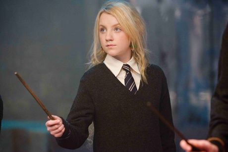 EVANNA LYNCH as Luna Lovegood in Warner Bros. Pictures' fantasy 'Harry Potter and the Order of the Phoenix.'PHOTOGRAPHS TO BE USED SOLELY FOR ADVERTISING, PROMOTION, PUBLICITY OR REVIEWS OF THIS SPECIFIC MOTION PICTURE AND TO REMAIN THE PROPERTY OF THE STUDIO. NOT FOR SALE OR REDISTRIBUTION
