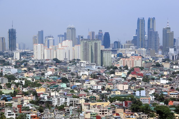 Manila jest stolicą Filipin i drugim pod względem wielkości miastem w tym kraju (największe jest Quezon City). Według spisu z 2010 r. mieszka tu 1,6 mln ludzi. Jednak aglomeracja Manili, tzw. Metro Manila liczy 11,5 mln ludzi.