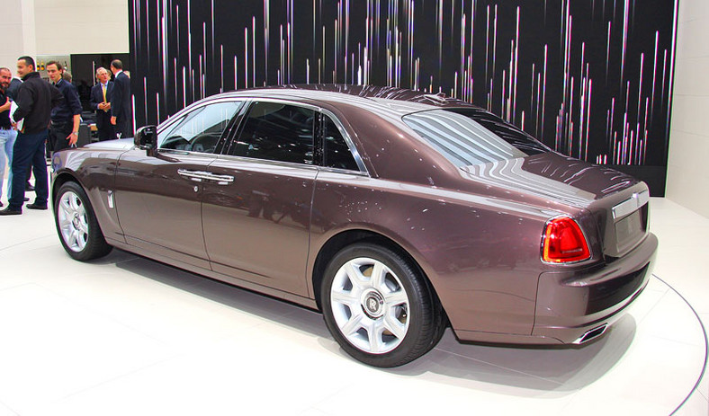 IAA Frankfurt 2009: Rolls-Royce Ghost – pierwsze wrażenia (fotogaleria)