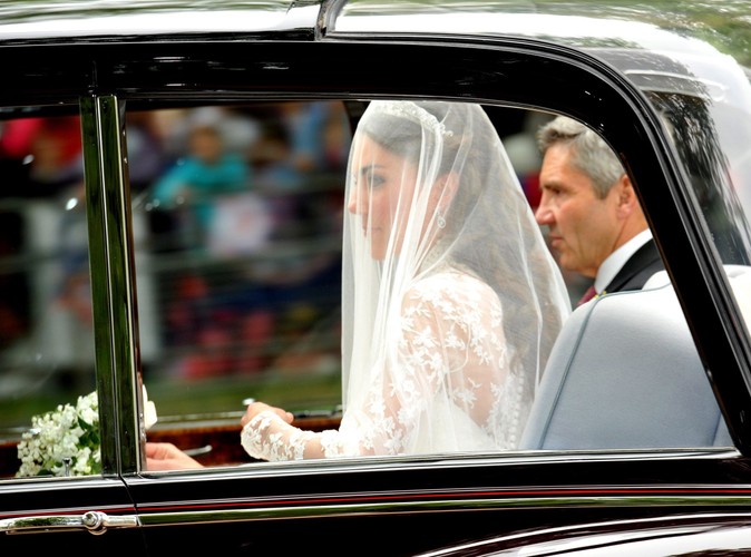 Kate Middleton z ojcem w drodze do Opactwa Westminsterskiego