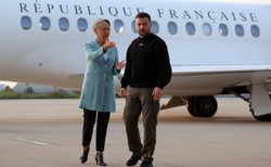 Zełenski z wizytą we Francji. Spotka się z Macronem