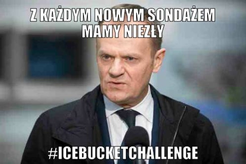 Ice Bucket Challenge robi furorę wśród polskich gwiazd, sportowców i polityków. Premier Donald Tusk, choć włączył się do zabawy , nie wylał na siebie kubła zimnej wody. Czyżby dlatego, że doświadcza tej wątpliwej przyjemności wraz z każdym nowym sondażem?