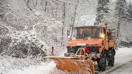 Akkora hó esett Lengyelországban, hogy több ezren maradtak áram nélkül