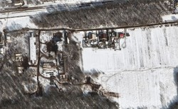 Przybywa czołgów i transporterów opancerzonych przy granicy z Ukrainą