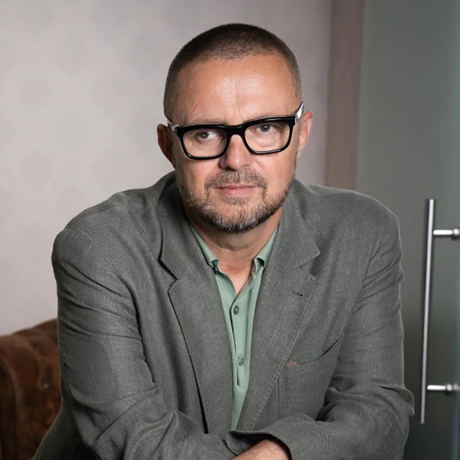 08 Sacha-Draghic foto Promo