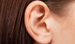 Dlaczego latem bolą uszy?
