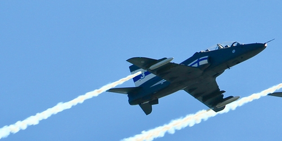 BAE Hawk w powietrzu.