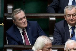 Nie wszystkie instytucje dla PO. Morawiecki, Gliński, Czarnek "zabetonowali" dyrektorów i prezesów