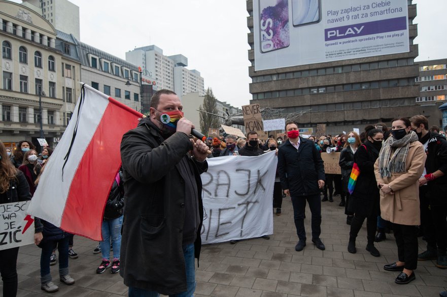 Protest przeciwko zaostrzaniu prawa aborcyjnego 27 października