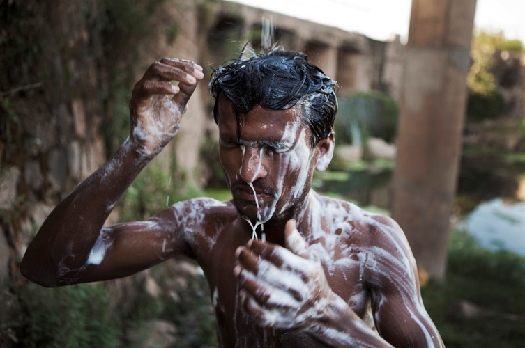 Życie w slumsach Islamabadu