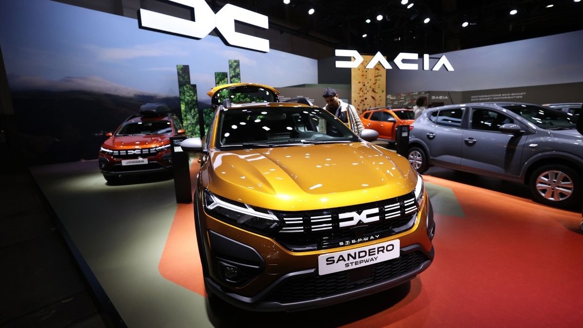 Noua eră Dacia începe în Africa. Sandero electric va fi produs în Maroc, în cea mai mare uzină a mărcii după volum