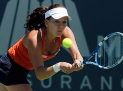 Radwańska poza "dziesiątką". Woźniacka na czele