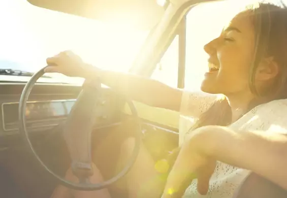 5 powodów, dla których kobiety są lepszymi kierowcami niż mężczyźni (choć w to nie wierzą)