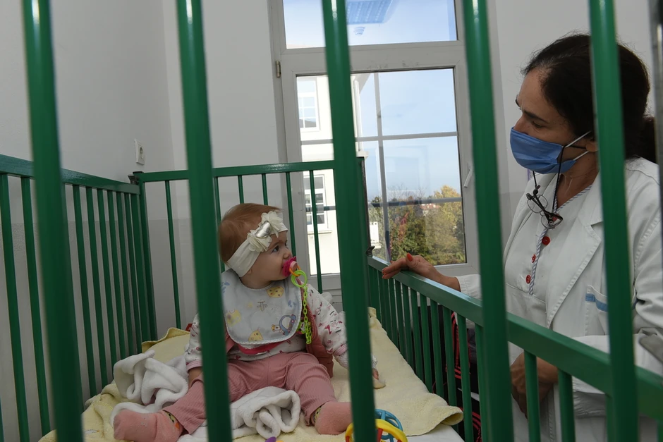 Preslatka Anja je morala u bolnicu zbog jakog kašlja, na sreću, snimak je pokazao da su pluća u redu