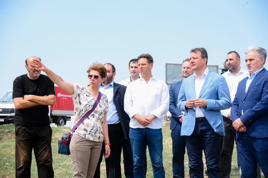 Igor Mirović obilazi radove