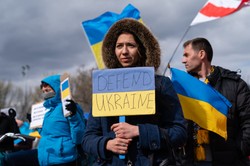 Plan anty-Trump. Biały Dom ma pomysł, jak zapewnić Ukrainie dodatkowe 50 mld dol.