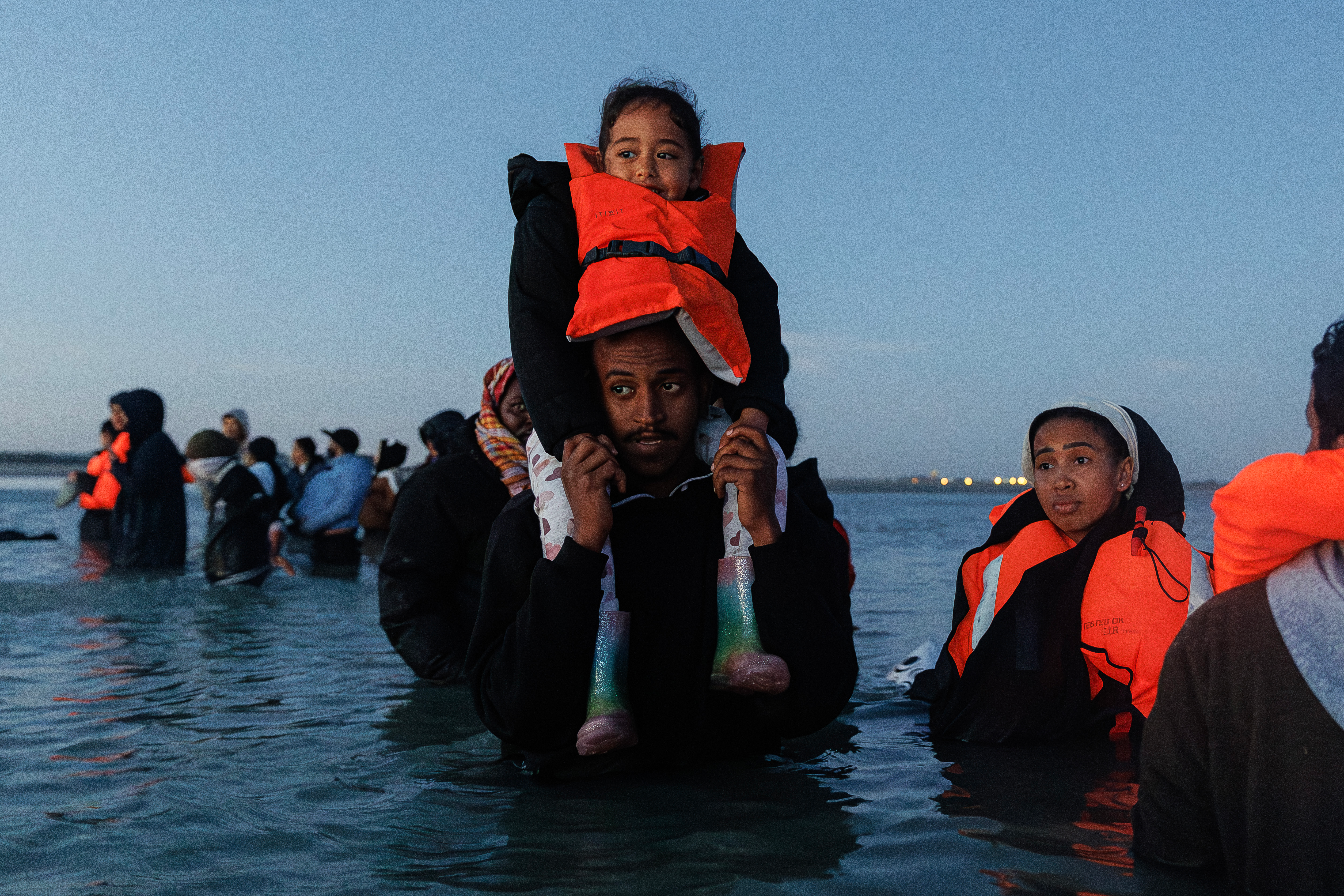 UK : Starmer claque la porte aux familles de réfugiés