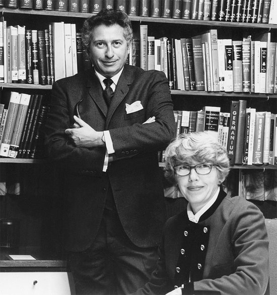 Stanford Ovshinsky z żoną w 1960 roku