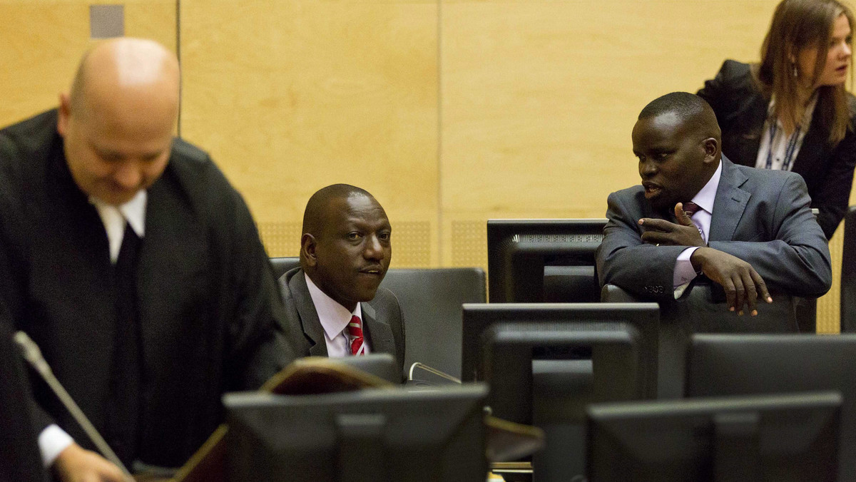 Wiceprezydent Kenii William Ruto sądzony przez Międzynarodowy Trybunał Karny w Hadze nie przyznał się do zbrodni przeciw ludzkości. Razem z Ruto sądzony w Hadze jest dziennikarz Joshua arap Sang.