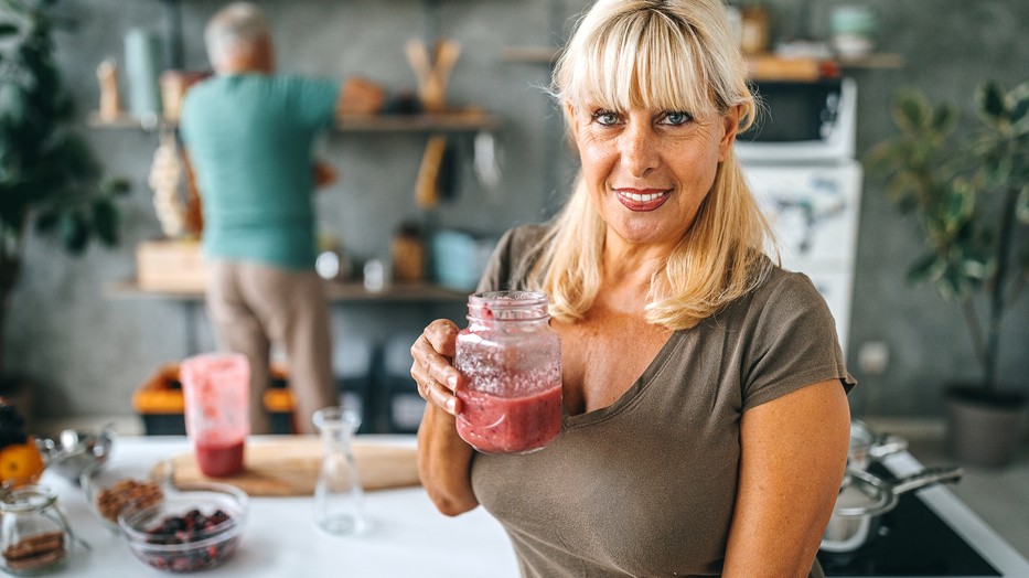 Béltisztító ital reggelire puffadás ellen Fotó: Getty Images