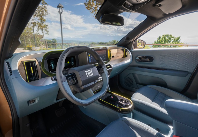 Nowy Fiat Grande Panda 1.2 Hybrid