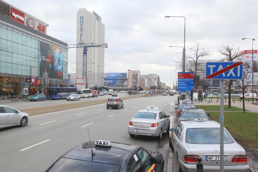 Drogowcy jeszcze bardziej zakorkują centrum