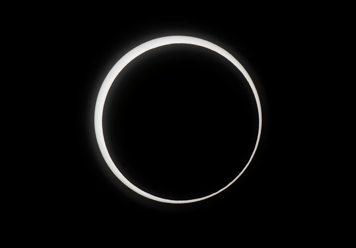 Obrączkowe zaćmienie Słońca