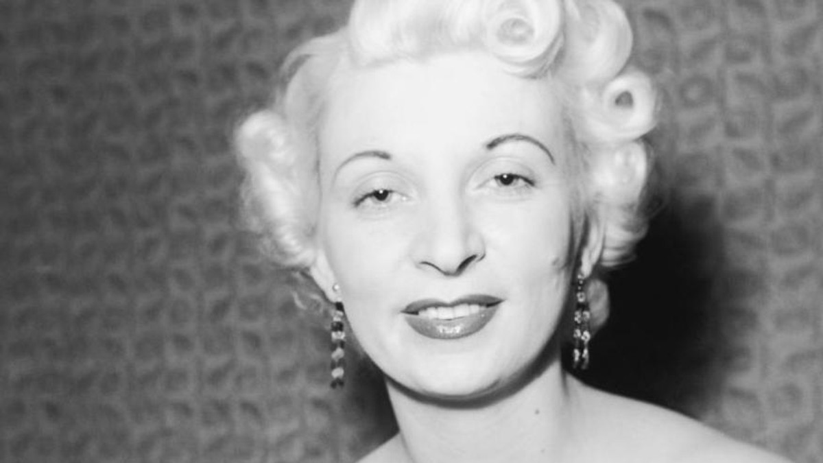 Rut Elis, sa severa Velsa, bila je model i menadžerka noćnog kluba u Londonu 1950-ih | Foto: Hulton Archive/Getty Images