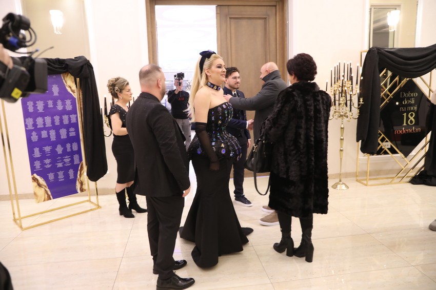 Punoletstvo sina Borka Radivojevića