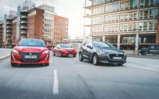 Peugeot 208, Renault Clio czy Mazda 2 — które miejskie auto wybrać?