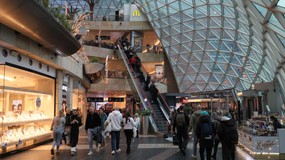 Sklepy otwarte w Trzech Króli 06.01.2026. Zakupy w Lidlu, Biedronce, galerii handlowej czy tylko w Żabce? Jakie sklepy są dzisiaj otwarte?