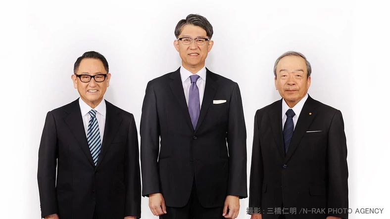 Akio Toyoda, Koji Sato i Takeshi Uchiyamada