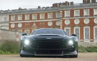 Aston Martin Victor – mocny unikat