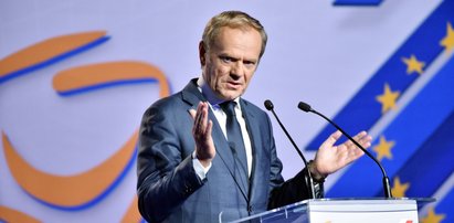 Tusk „przyłapany” po 7 rano w Łazienkach. „Narzuca szybkie tempo”